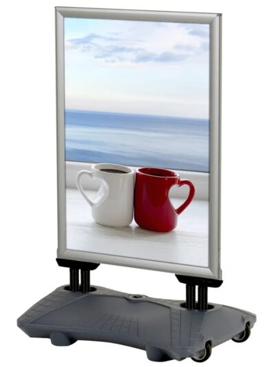 Kundenstopper Wind-Pro Waterbase 33 mm – B2 (50 × 70 cm)